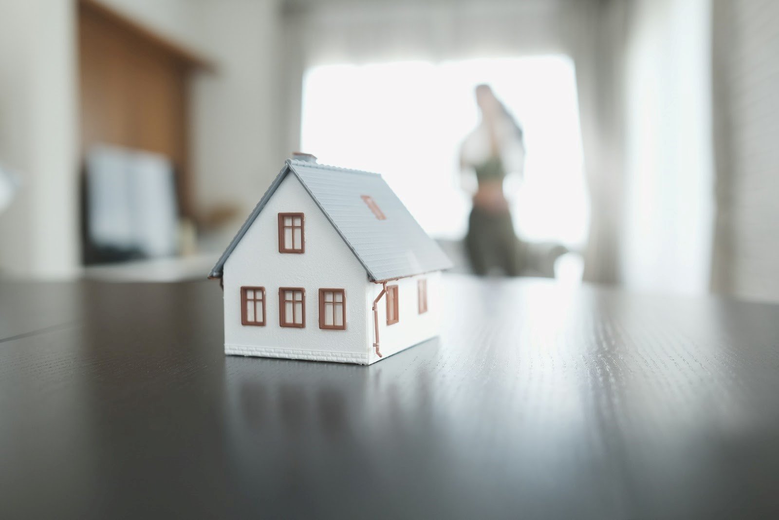 Short Sales vs Foreclosures